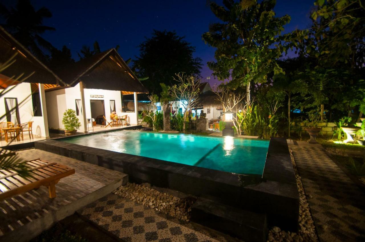 Japa Bungalow Sakti Exterior photo